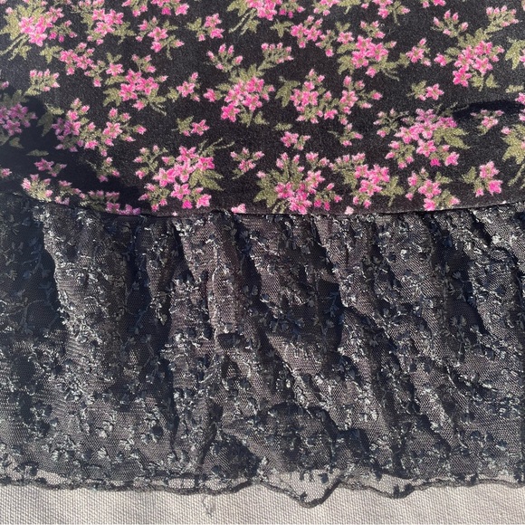 April Cornell -Sz S Black Velveteen Small Floral Print black Lace Bottom Dress - Picture 2 of 4